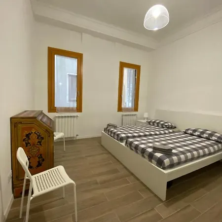 Ca' Lucia Appartement *
